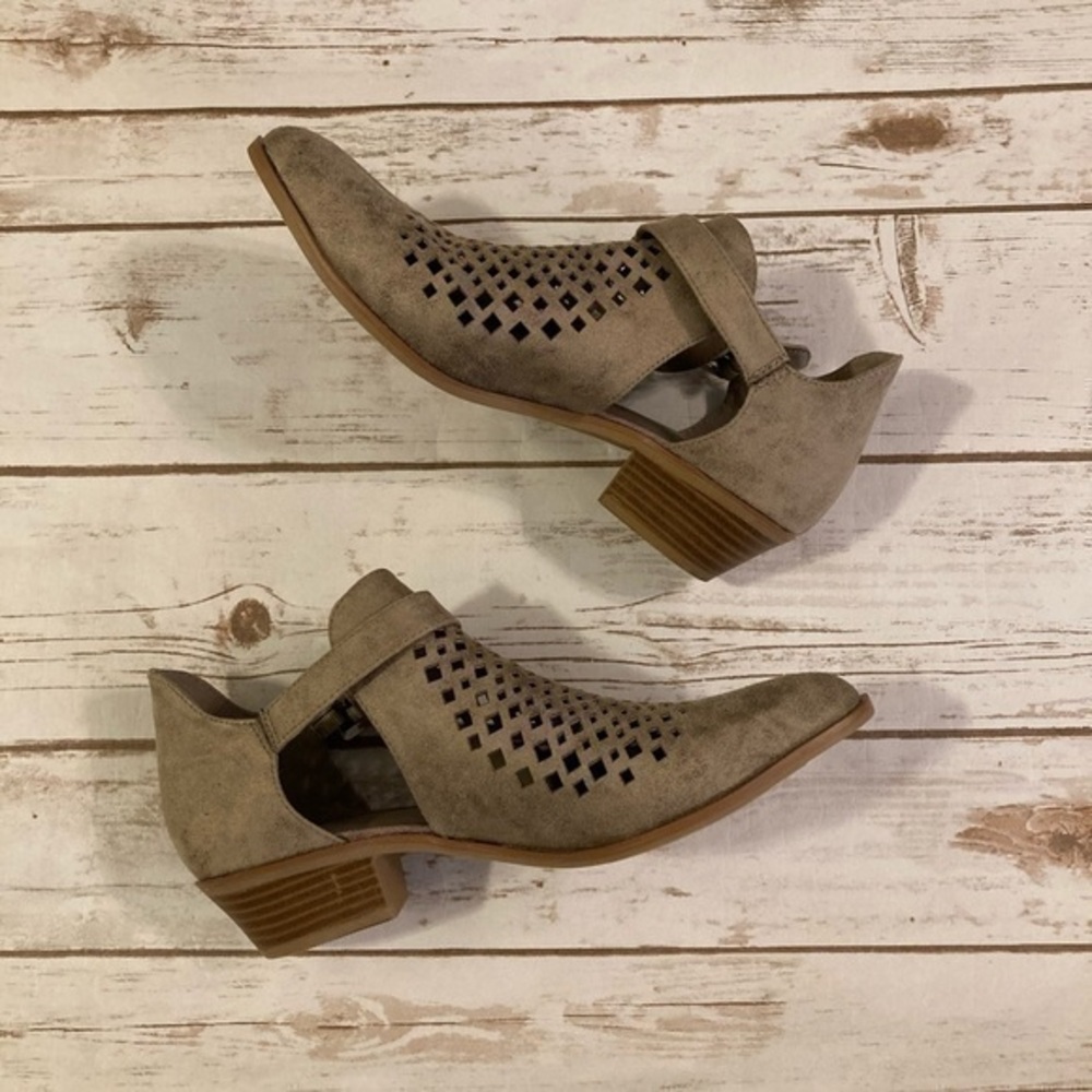 Roebuck & Co Tara Taupe Laser Cut Ankle Booties 8